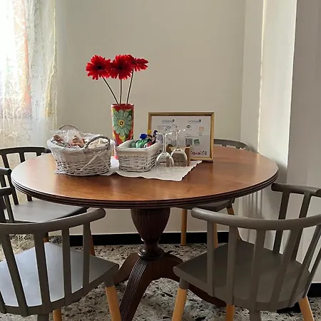 Interno9 La Tua Casa Al Mare جنوة